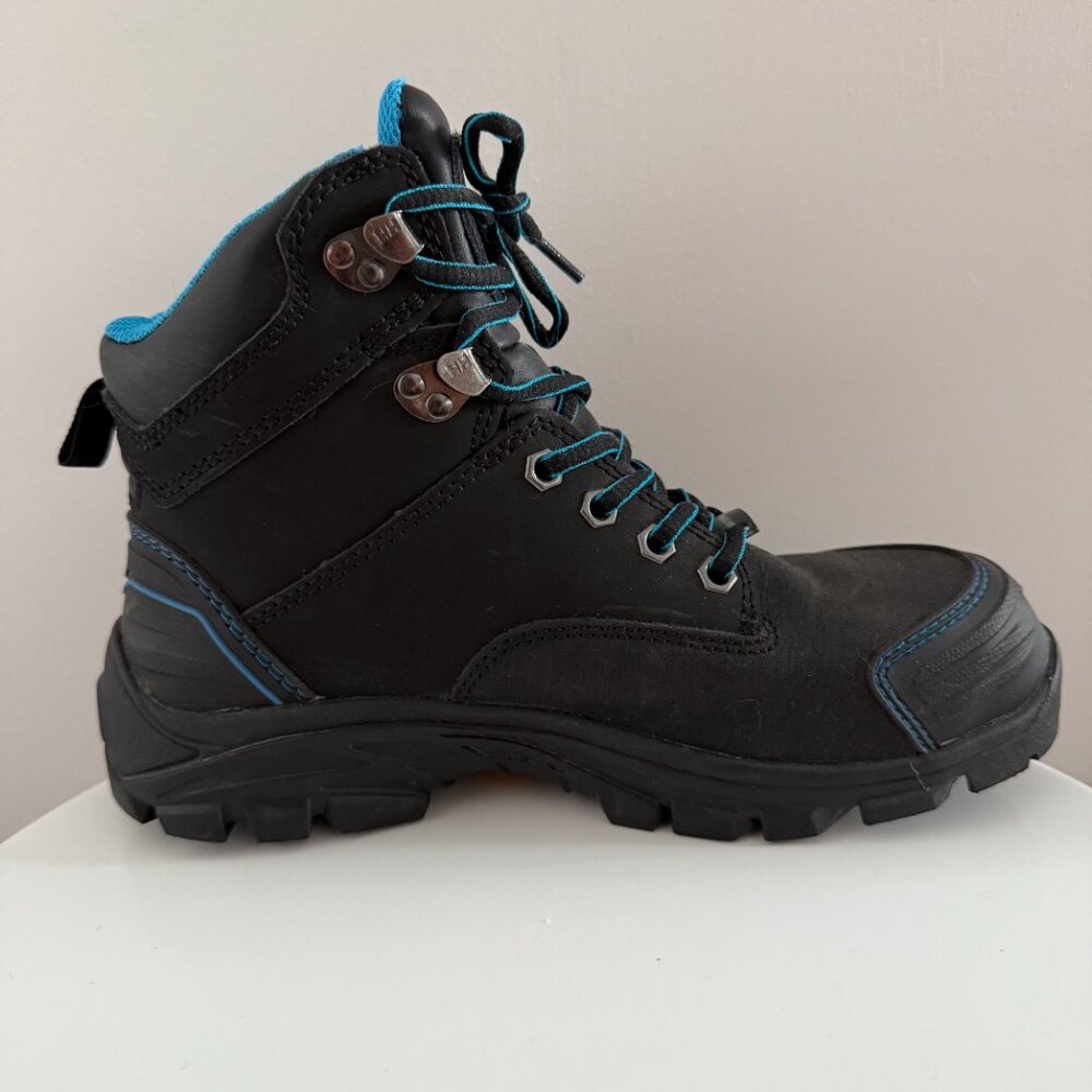 Helly Hansen - WorkWear - Ankle Height Work Boots - Women’s Size 9